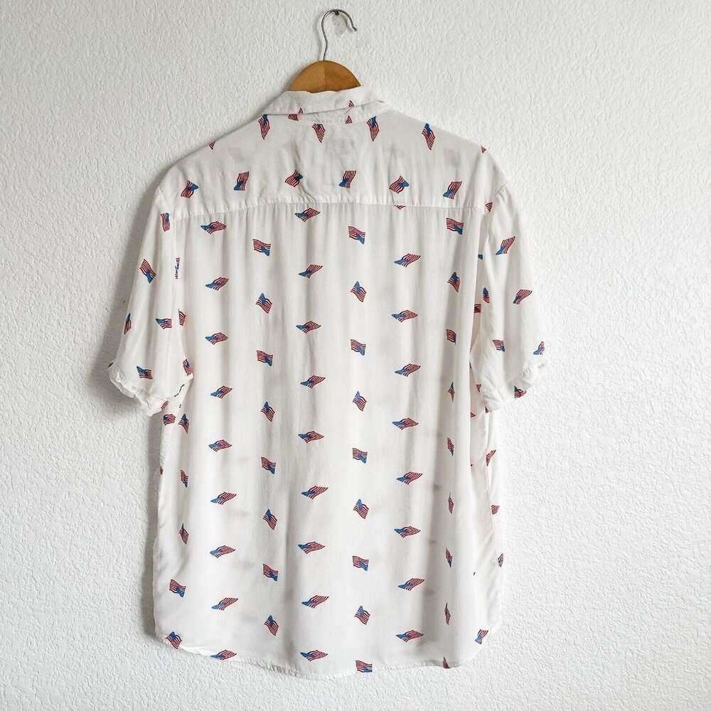 Denim & Flower Ricky Singh Men's L USA Flag  Button Down Short Sleeve Shirt - Picture 2 of 5